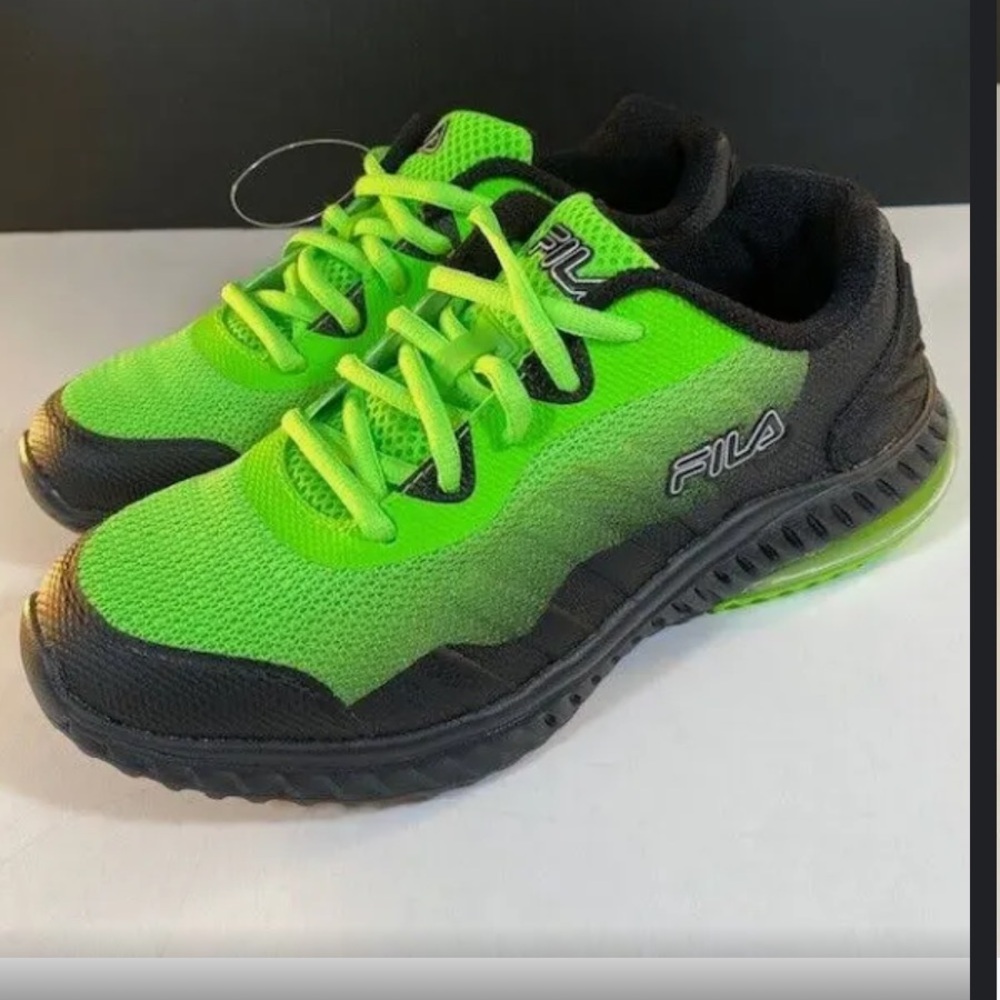 💚FILA ACUMEN VIZ 2 MENS SHOE-NWOT-NEON GREEN/BLACK-7💚